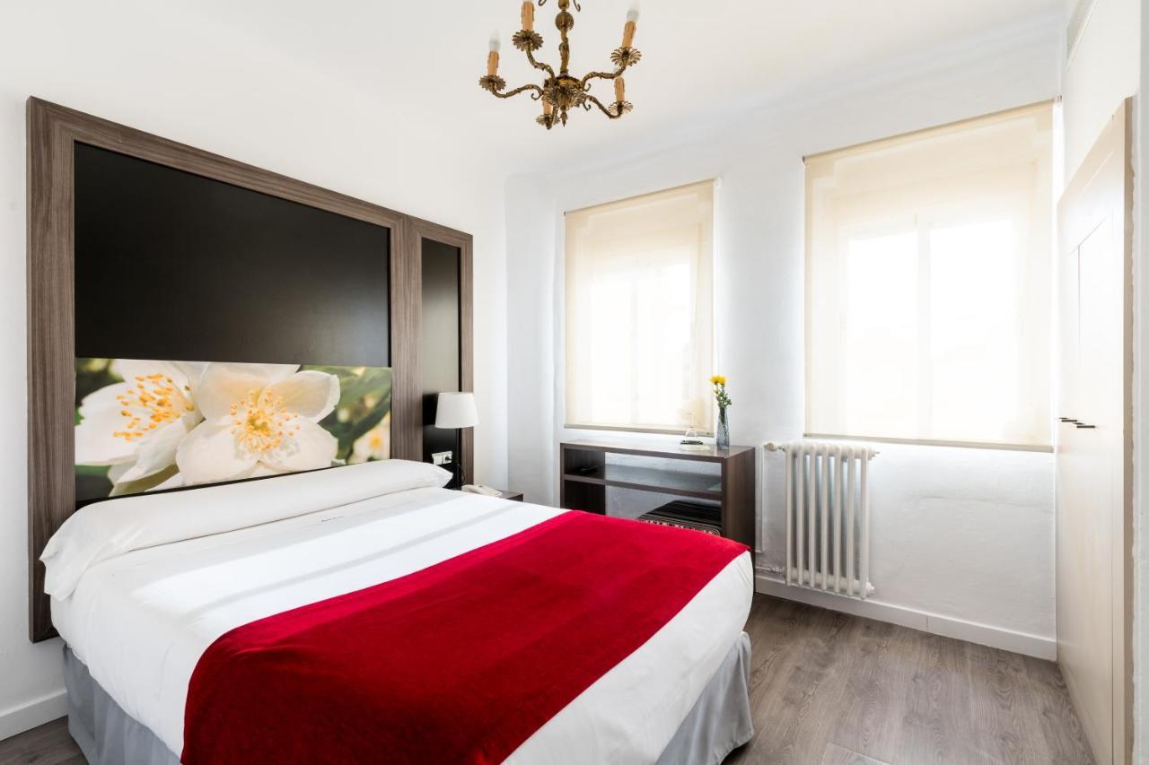 Hotel Sevilla Экстерьер фото