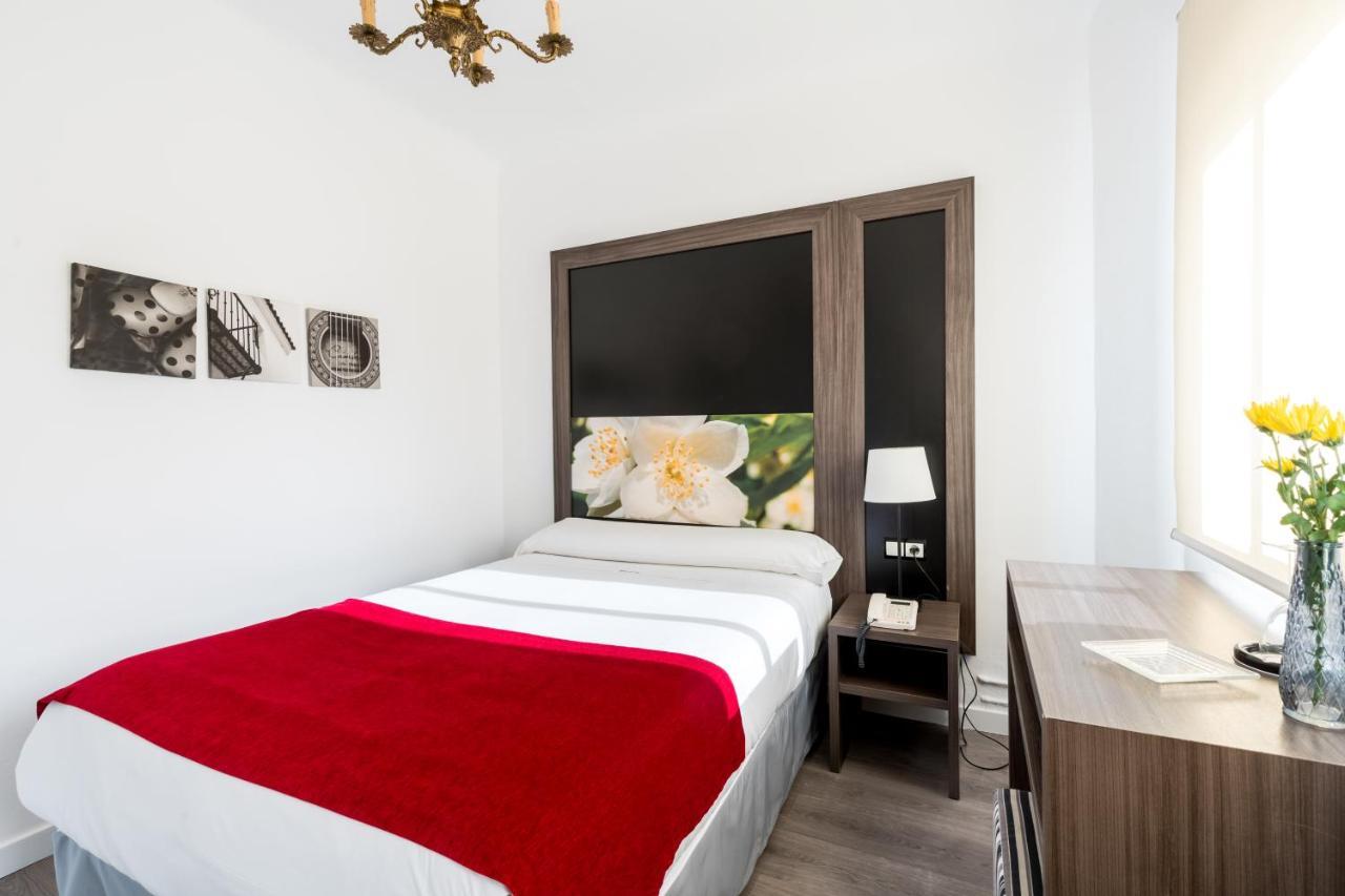 Hotel Sevilla Экстерьер фото